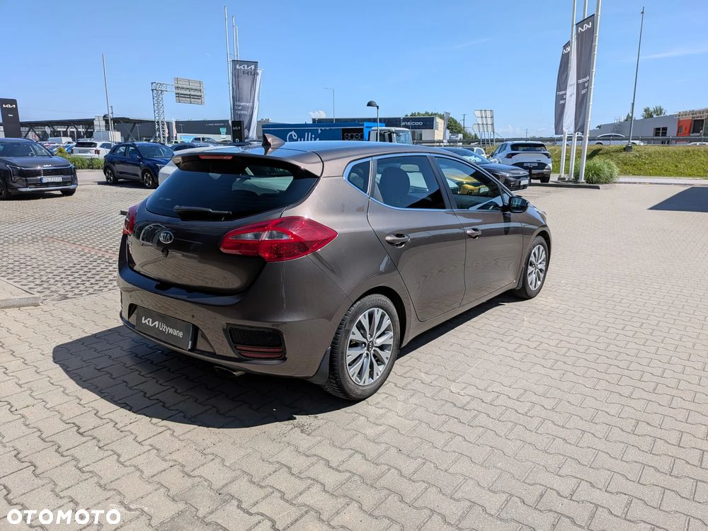 Kia Ceed 1.6 GDI L Business Line - 5