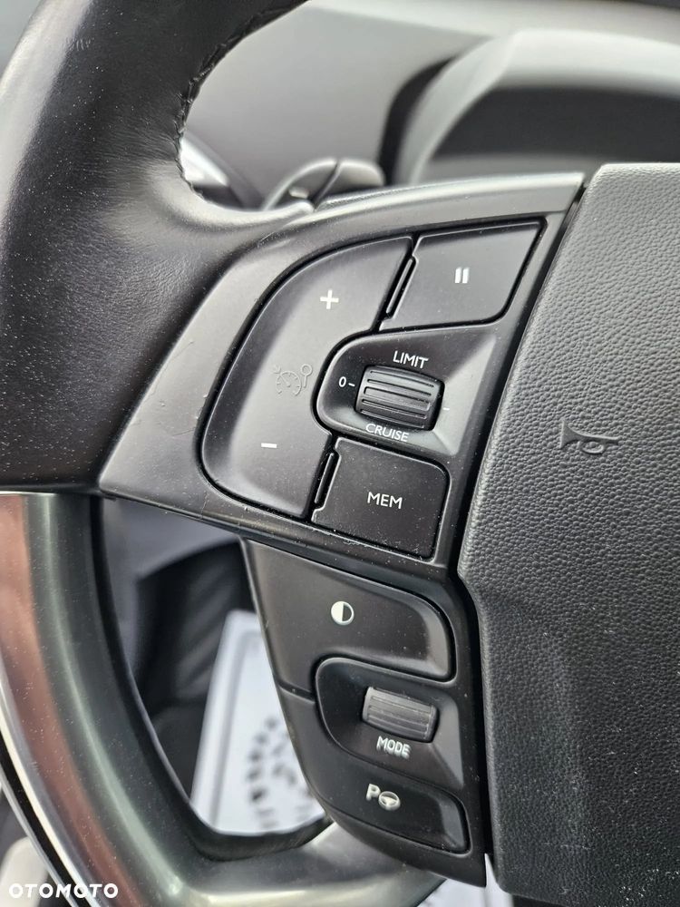 Citroën C4 Grand Picasso 2.0 HDi FAP EGS6 (7-Sitzer) Exclusive - 27