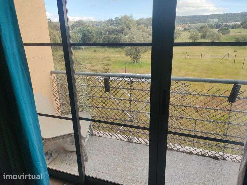 Apartamento tipo estúdio em condomínio fechado - Grande imagem: 2/4