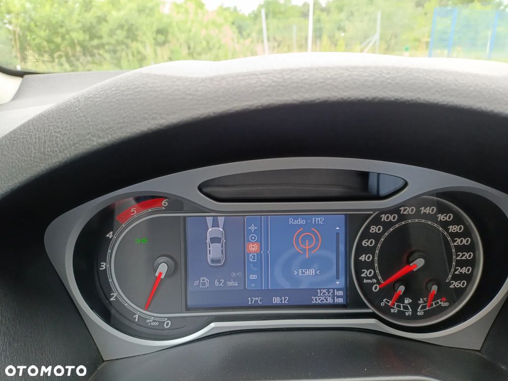 Ford Mondeo 2.0 TDCi Titanium - 26