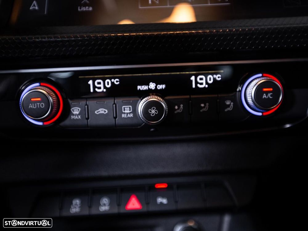 Audi A1 Sportback 1.0 TFSI S tronic - 17