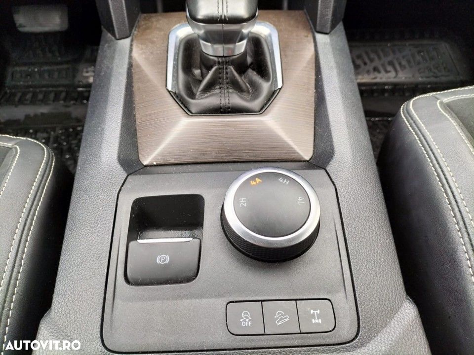 Volkswagen Amarok - 13