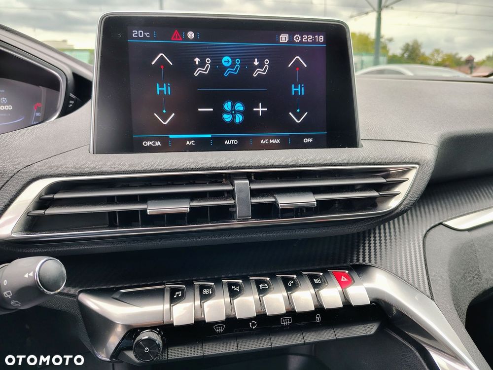Peugeot 5008 - 21