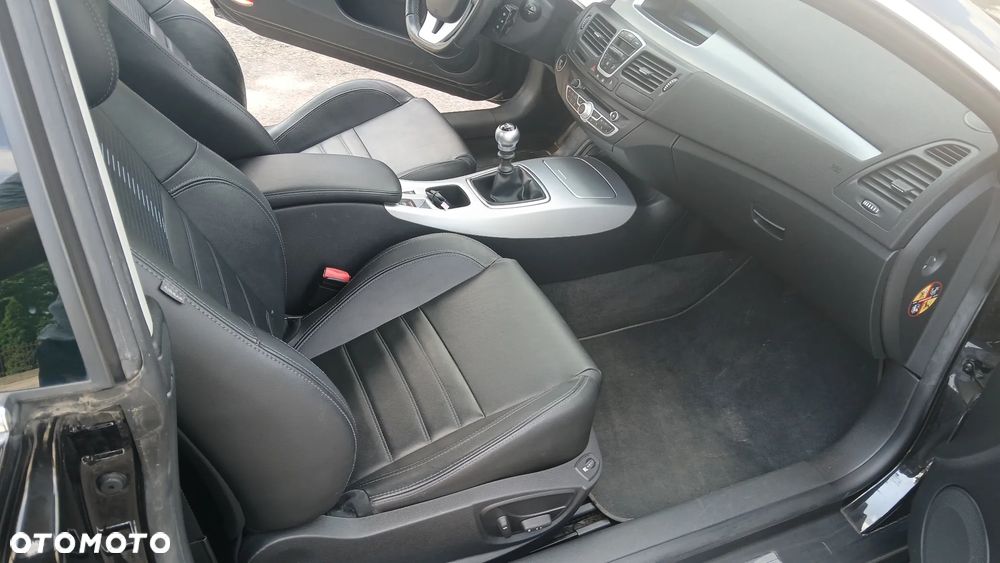 Renault Laguna 2.0T GT - 19