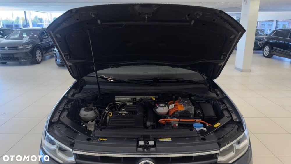 Volkswagen Tiguan 1.4 eHybrid OPF DSG Life - 30