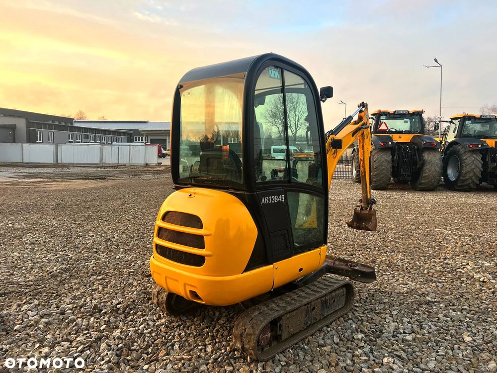 JCB 8018 - 5