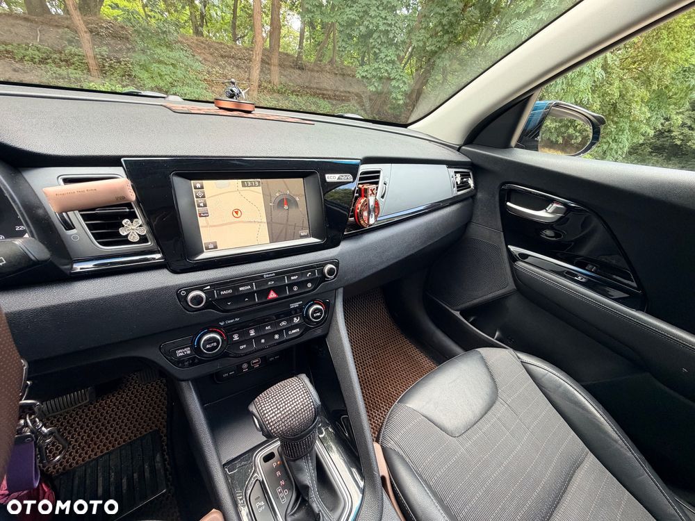 Kia Niro 1.6 GDI Hybrid L - 22