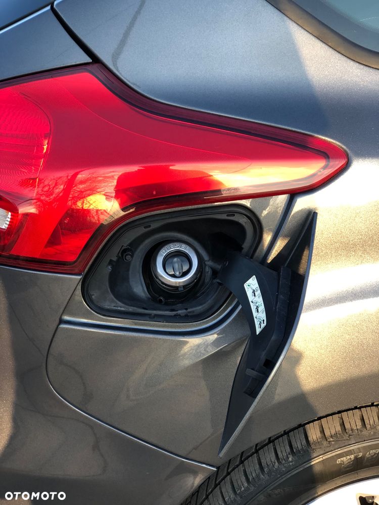 Ford Focus 1.5 EcoBlue STart-Stopp-System TITANIUM X - 16