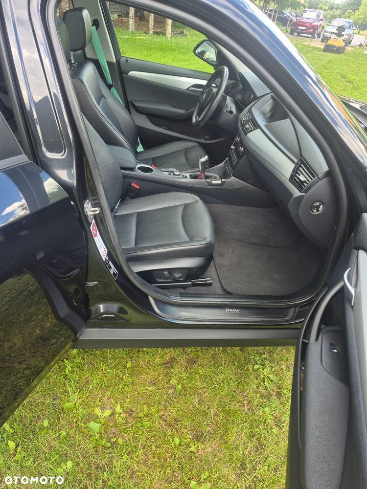 BMW X1 xDrive20d - 16