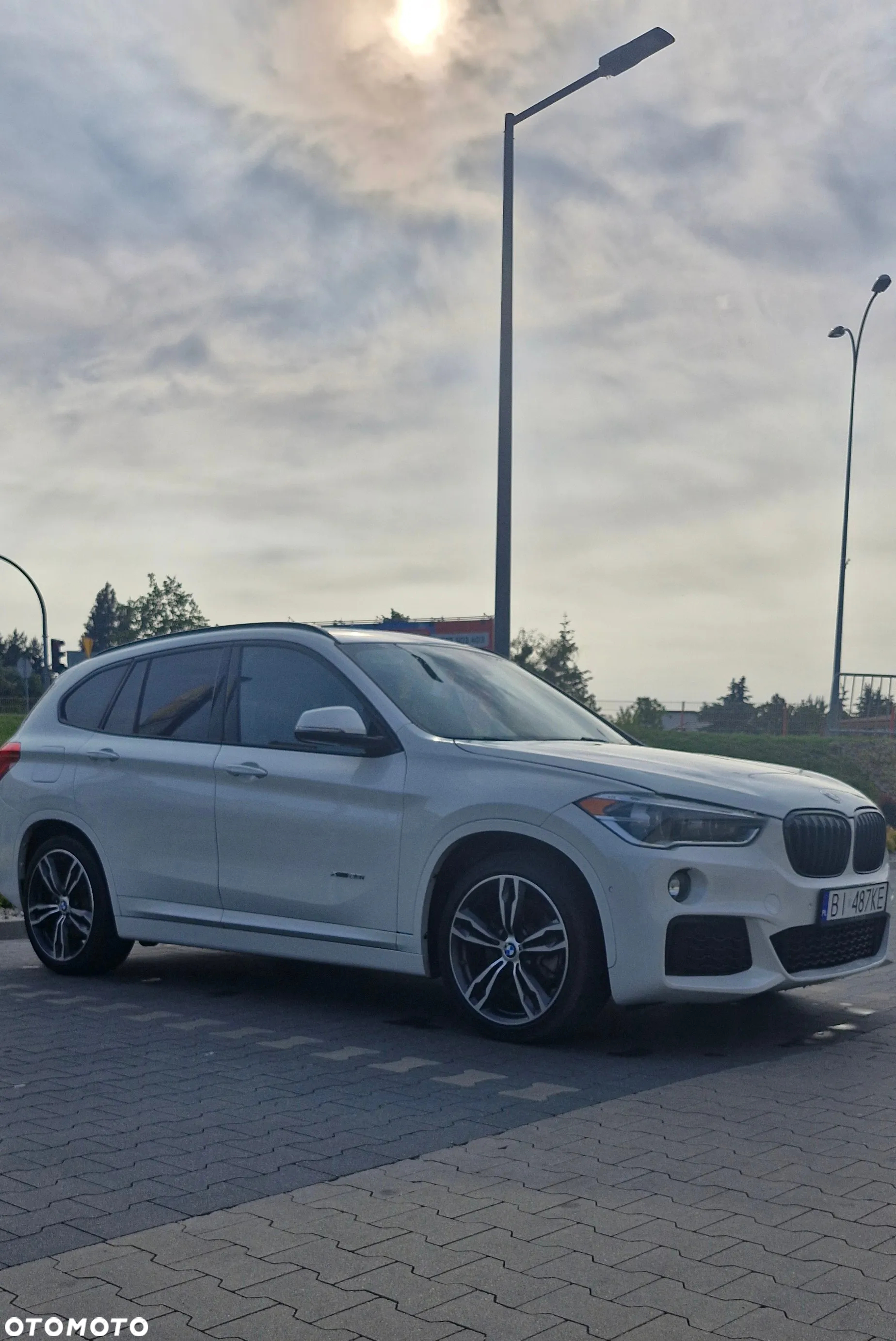 BMW X1 - 4