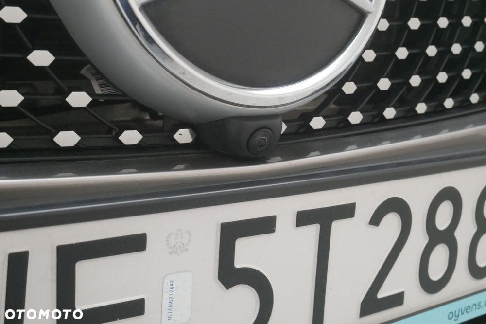Mercedes-Benz GLC - 23
