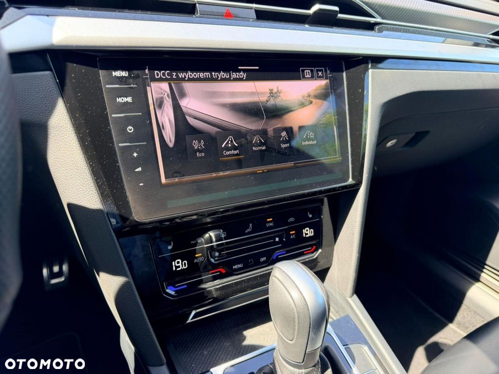 Volkswagen Arteon 2.0 TDI 4Motion R-Line DSG - 12