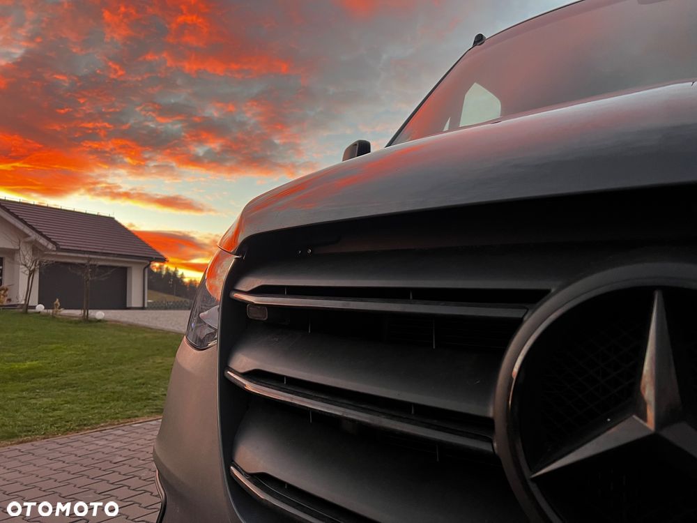 Mercedes-Benz SPRINTER - 14