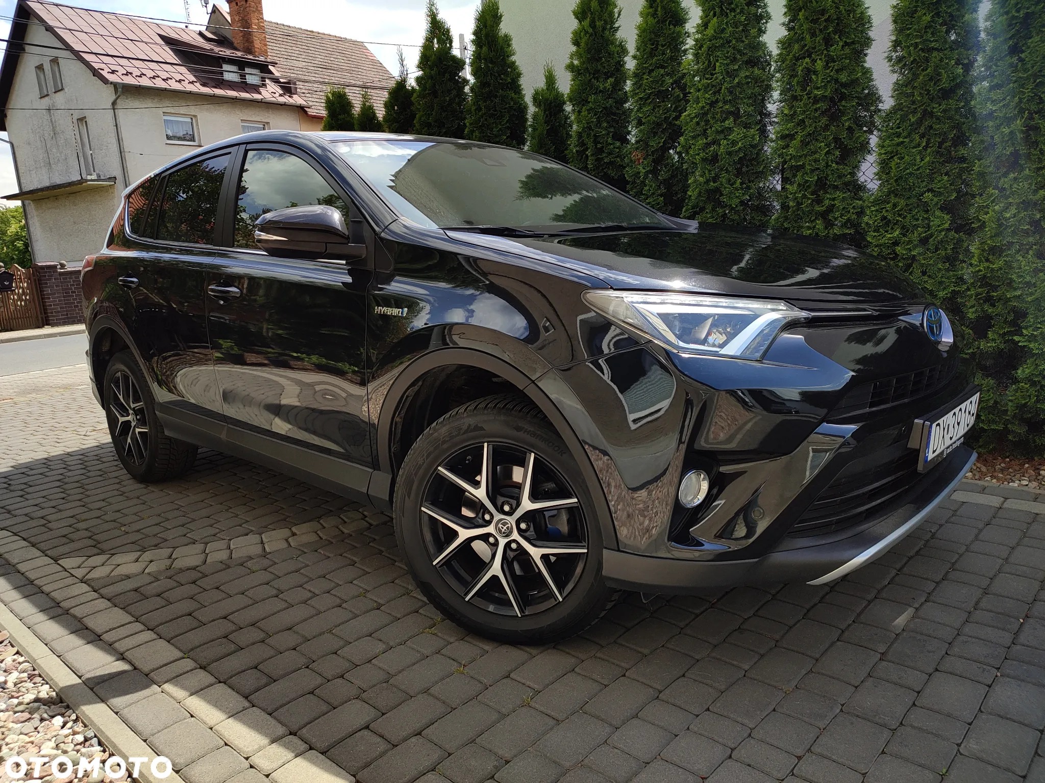 Toyota RAV4 - 16