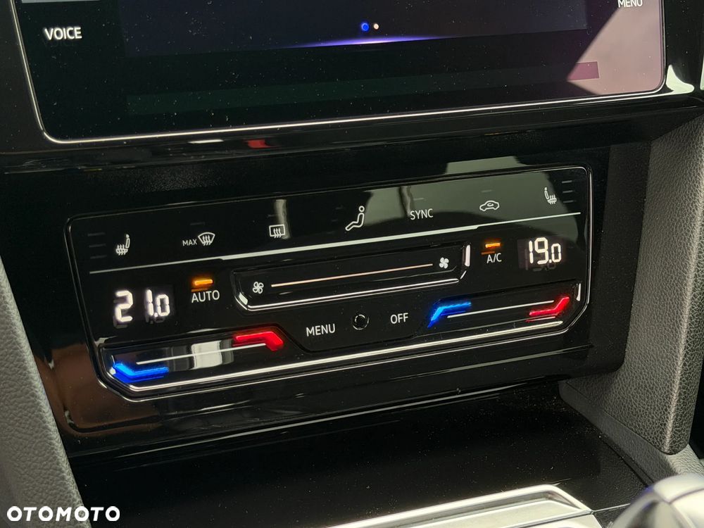 Volkswagen Arteon 2.0 TSI R-Line DSG - 23