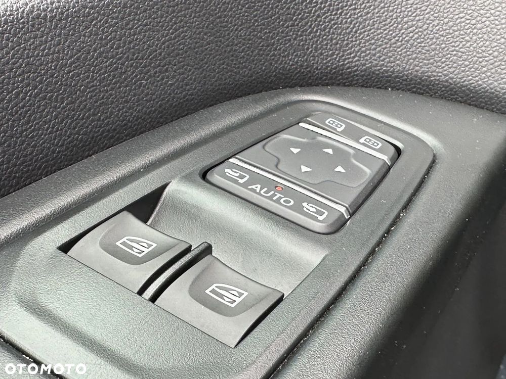 Renault Trafic - 11