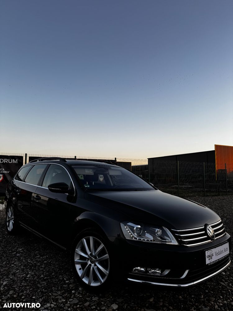 Volkswagen Passat Variant 2.0 TDI DSG BlueMotion Technology Comfortline - 4