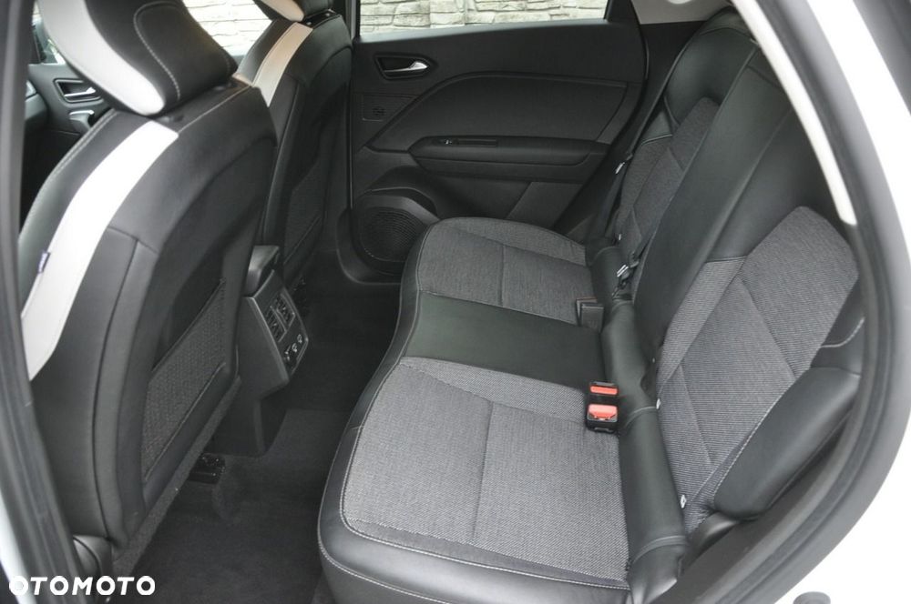 Renault Captur TCe 100 INTENS - 10