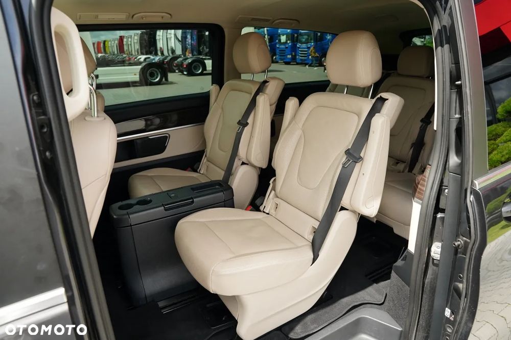 Mercedes-Benz Klasa V 300 d 4-Matic Avantgarde 9G-Tronic (ekstra d³) - 30