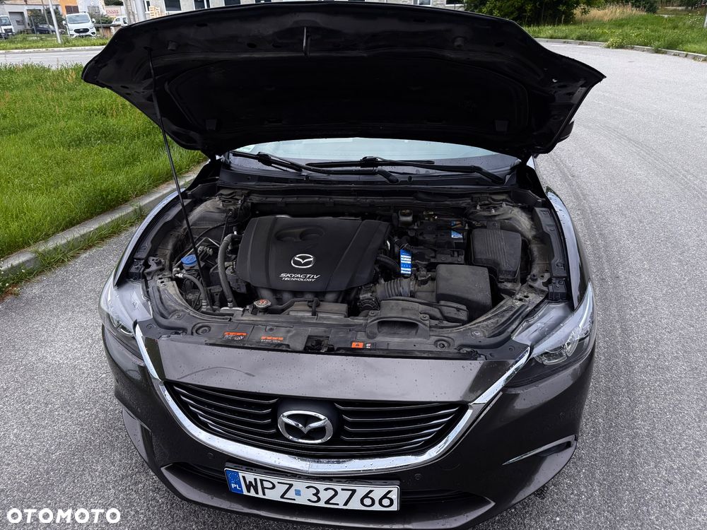 Mazda 6 - 8