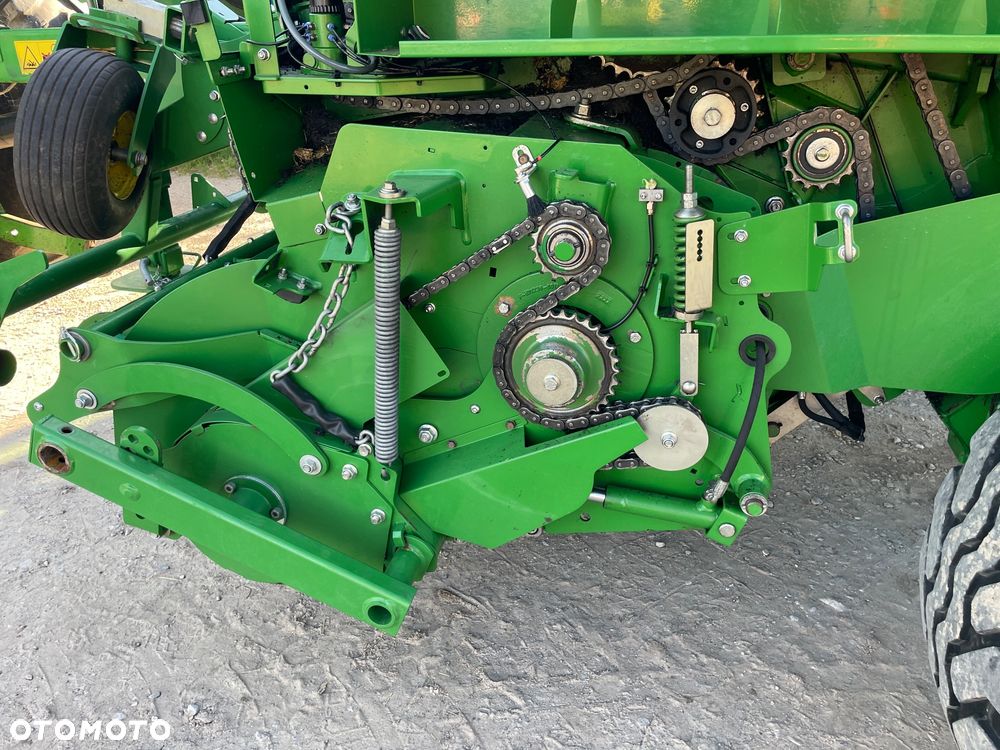 John Deere V461M - 19