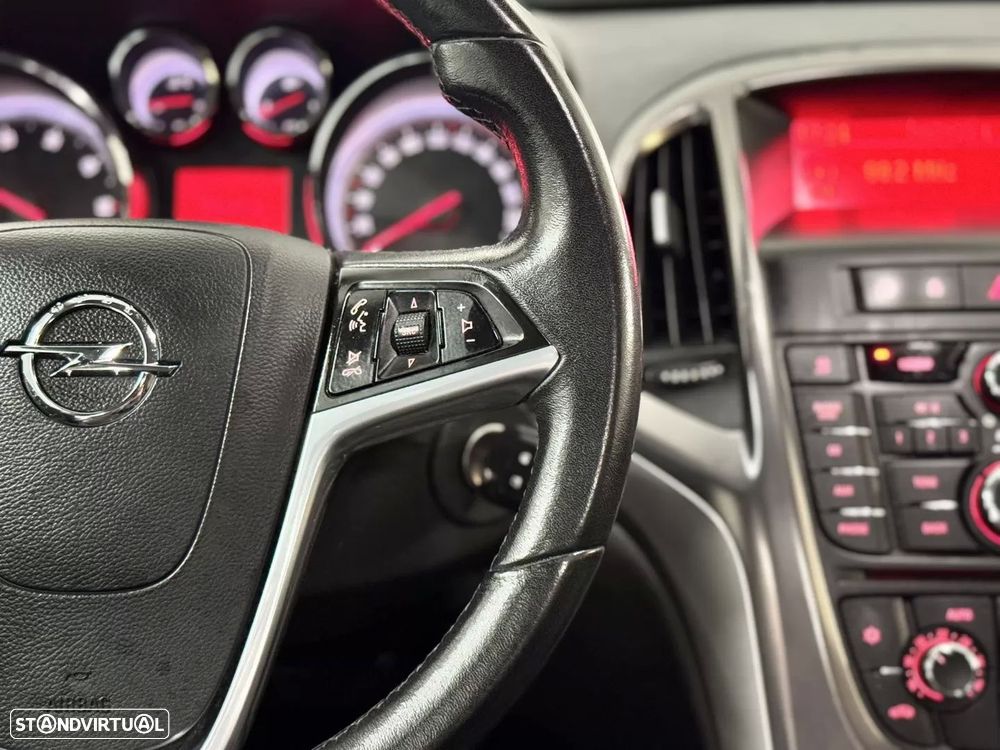 Opel Astra 1.3 CDTI Cosmo S/S - 33