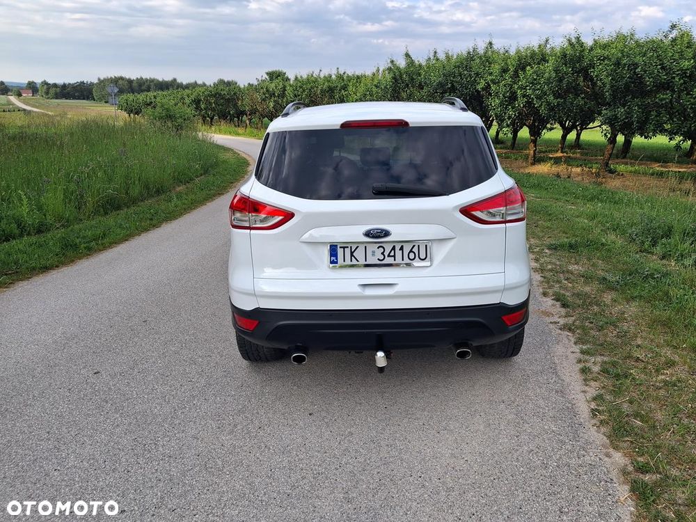 Ford Kuga - 10