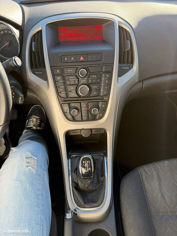 Opel Astra Sports Tourer ver-1-7-cdti-enjoy-s-s - 28