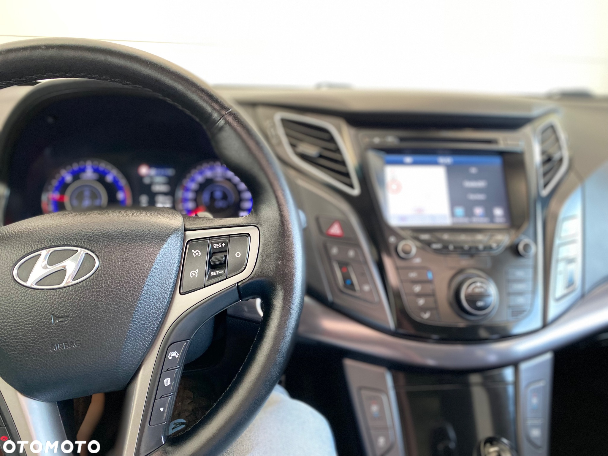 Hyundai i40 1.7 CRDi BlueDrive Premium DCT - 26
