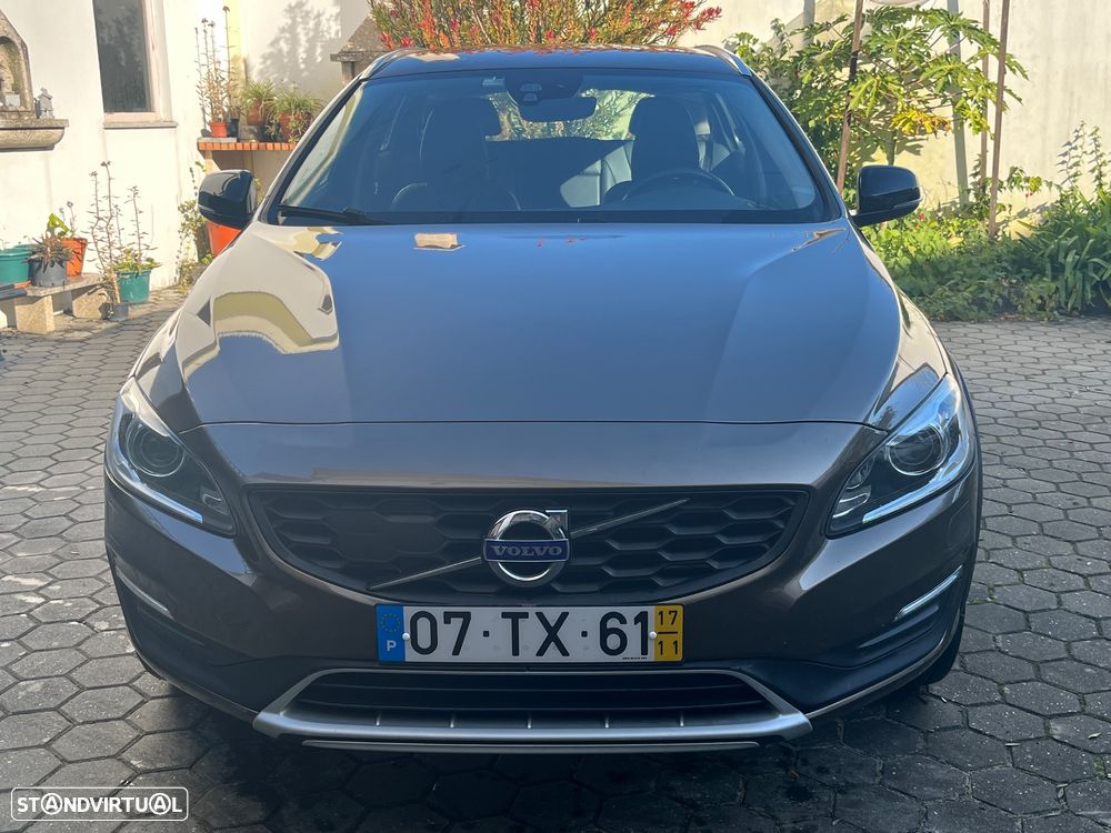 Volvo V60 Cross Country 2.0 D4 Pro - 3