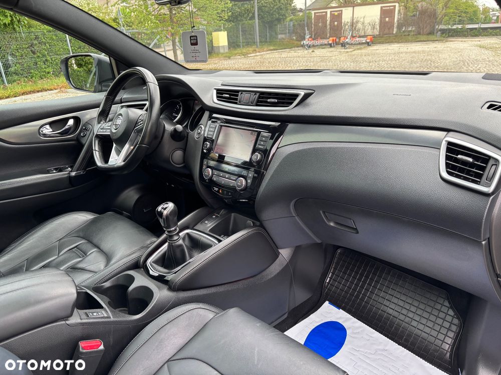 Nissan Qashqai 1.5 dCi Tekna - 8