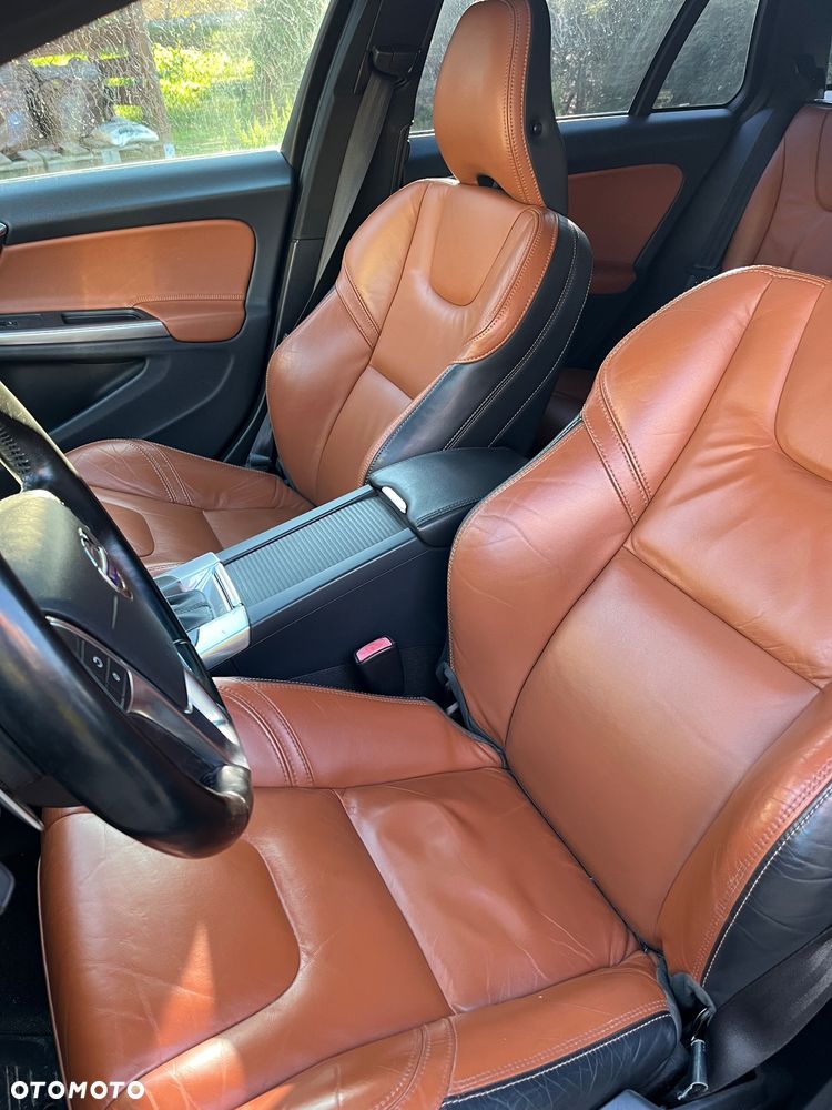 Volvo V60 - 13