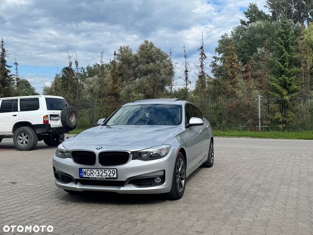BMW Seria 3 328i xDrive - 11