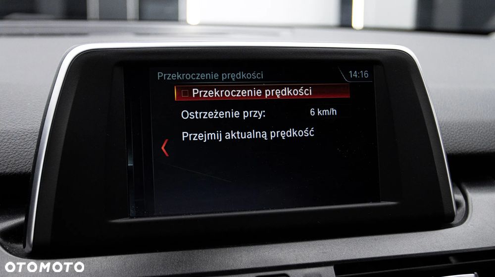 BMW Seria 2 218d Advantage - 26