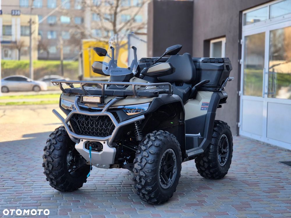 CFMoto CForce - 10
