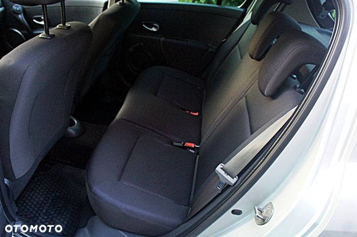 Renault Clio 1.5 dCi Dynamique - 24