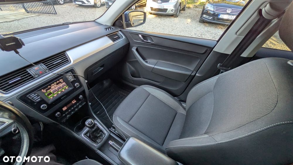 Skoda RAPID - 8