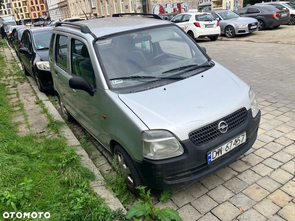Opel Agila 1.0 - 3