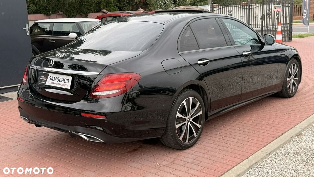 Mercedes-Benz Klasa E 300 d 9G-TRONIC AMG Line - 10
