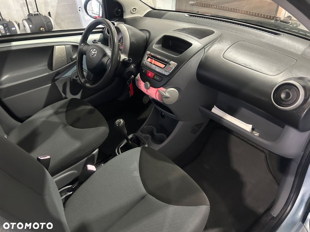 Toyota Aygo City - 26