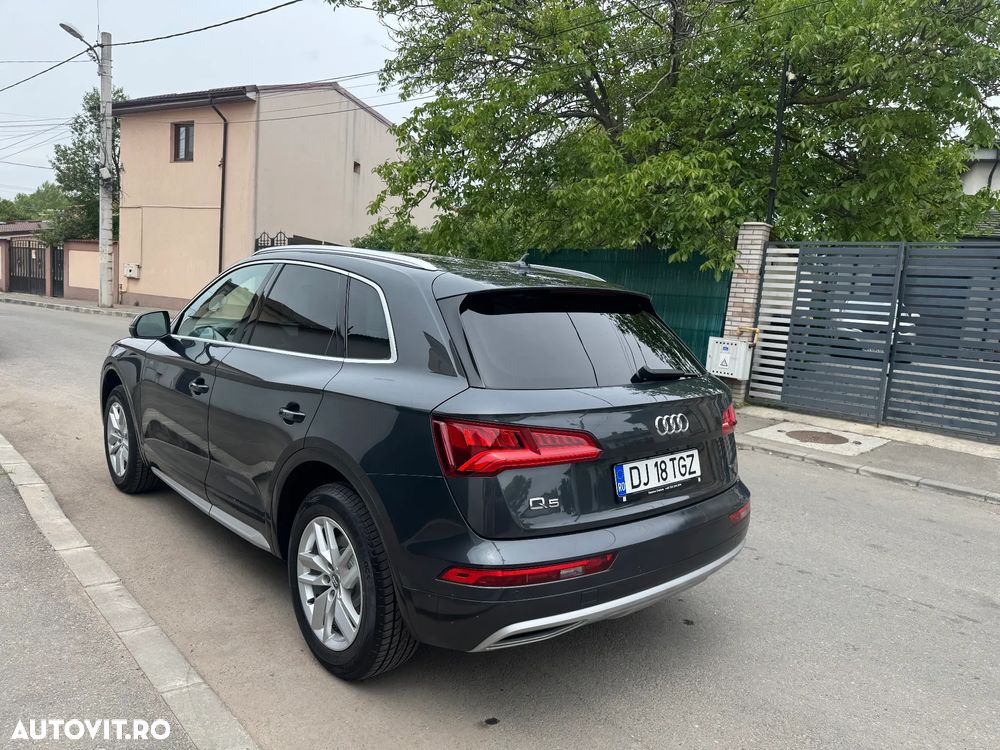 Audi Q5 45 TFSI quattro S tronic design - 4