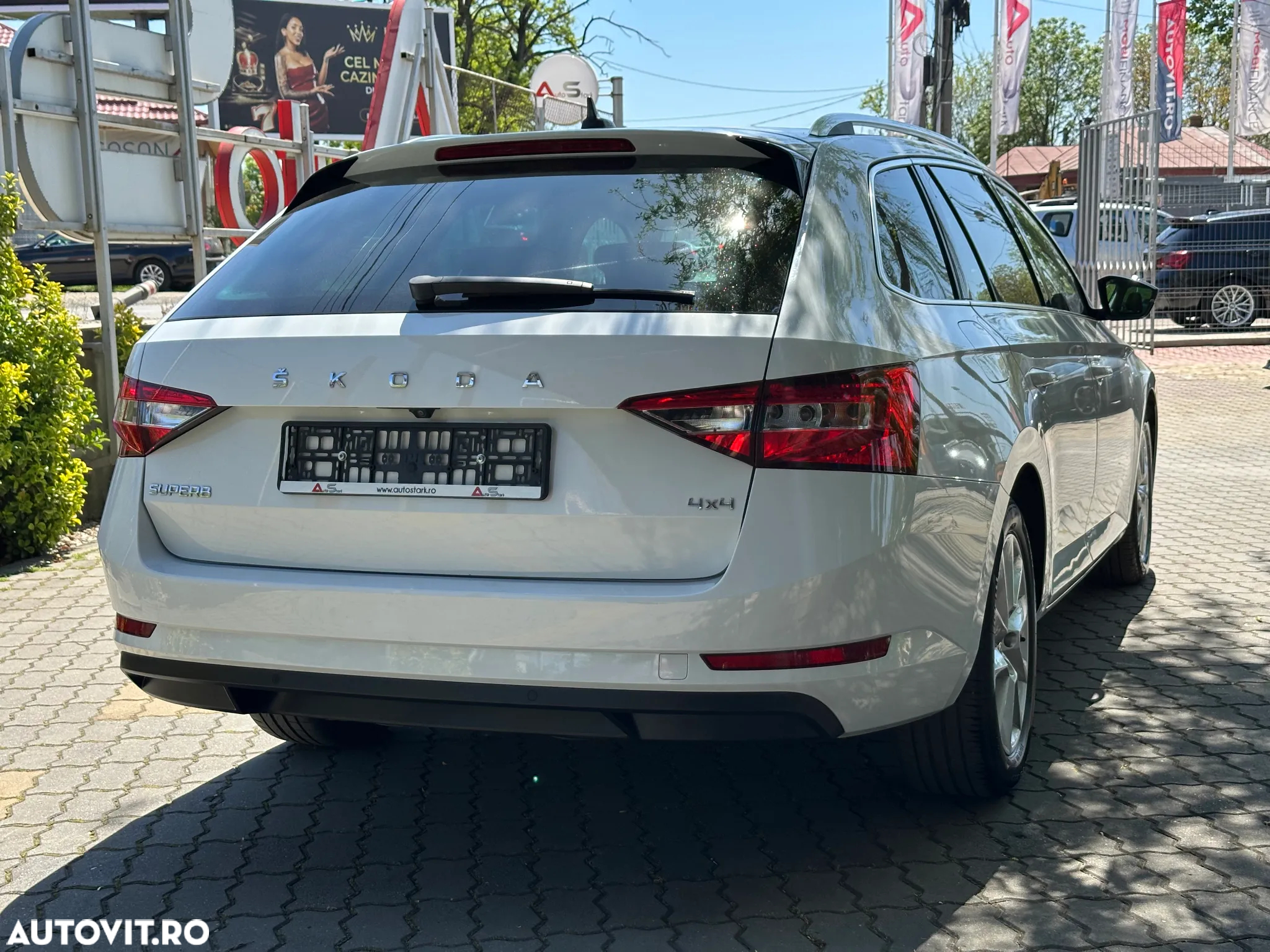 Skoda Superb Combi 2.0 TDI 4x4 DSG Premium Edition - 7