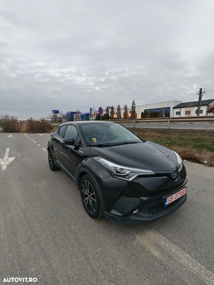 Toyota C-HR Hybrid Business-Edition - 2