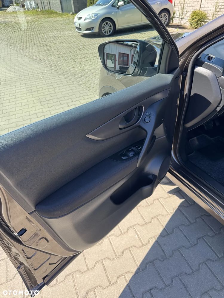 Nissan Qashqai 1.2 DIG-T Visia Xtronic - 23