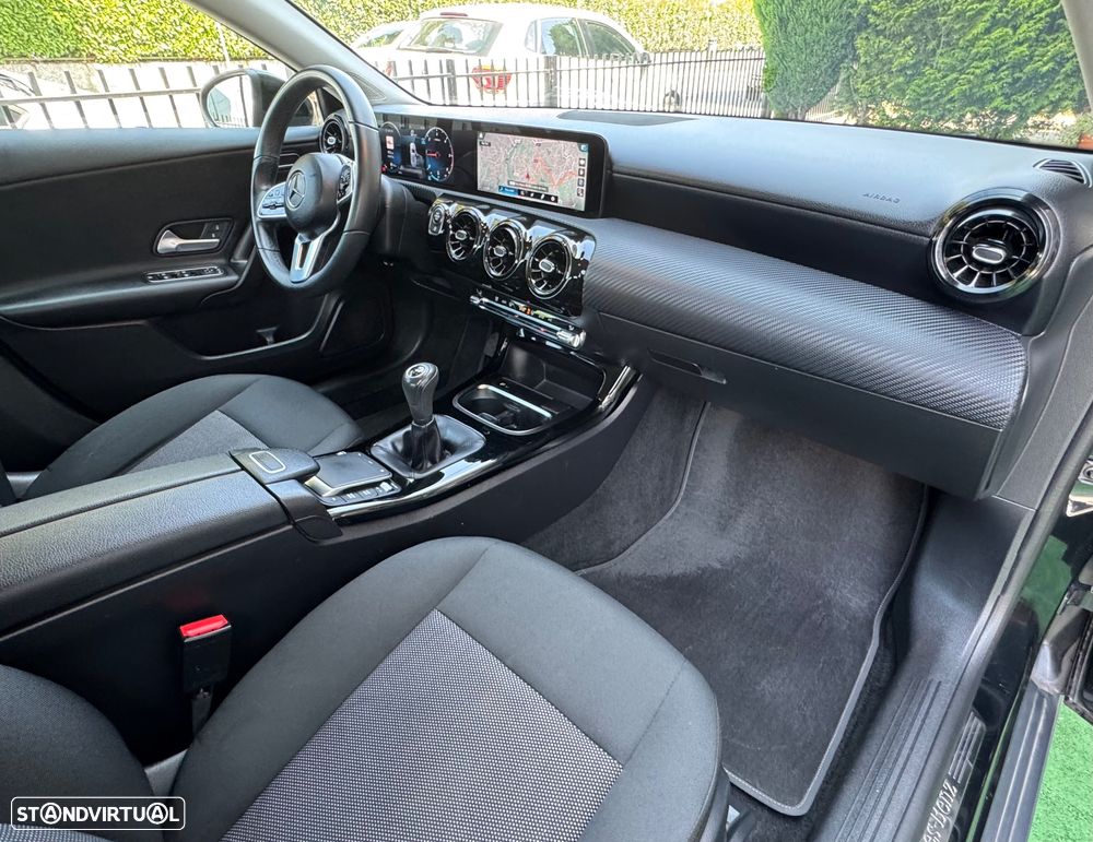 Mercedes-Benz A 180 d Progressive - 17