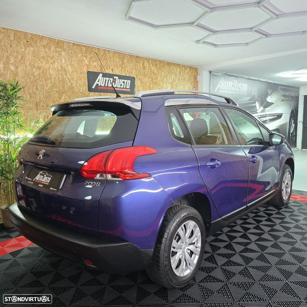 Peugeot 2008 1.2 VTi Active - 4