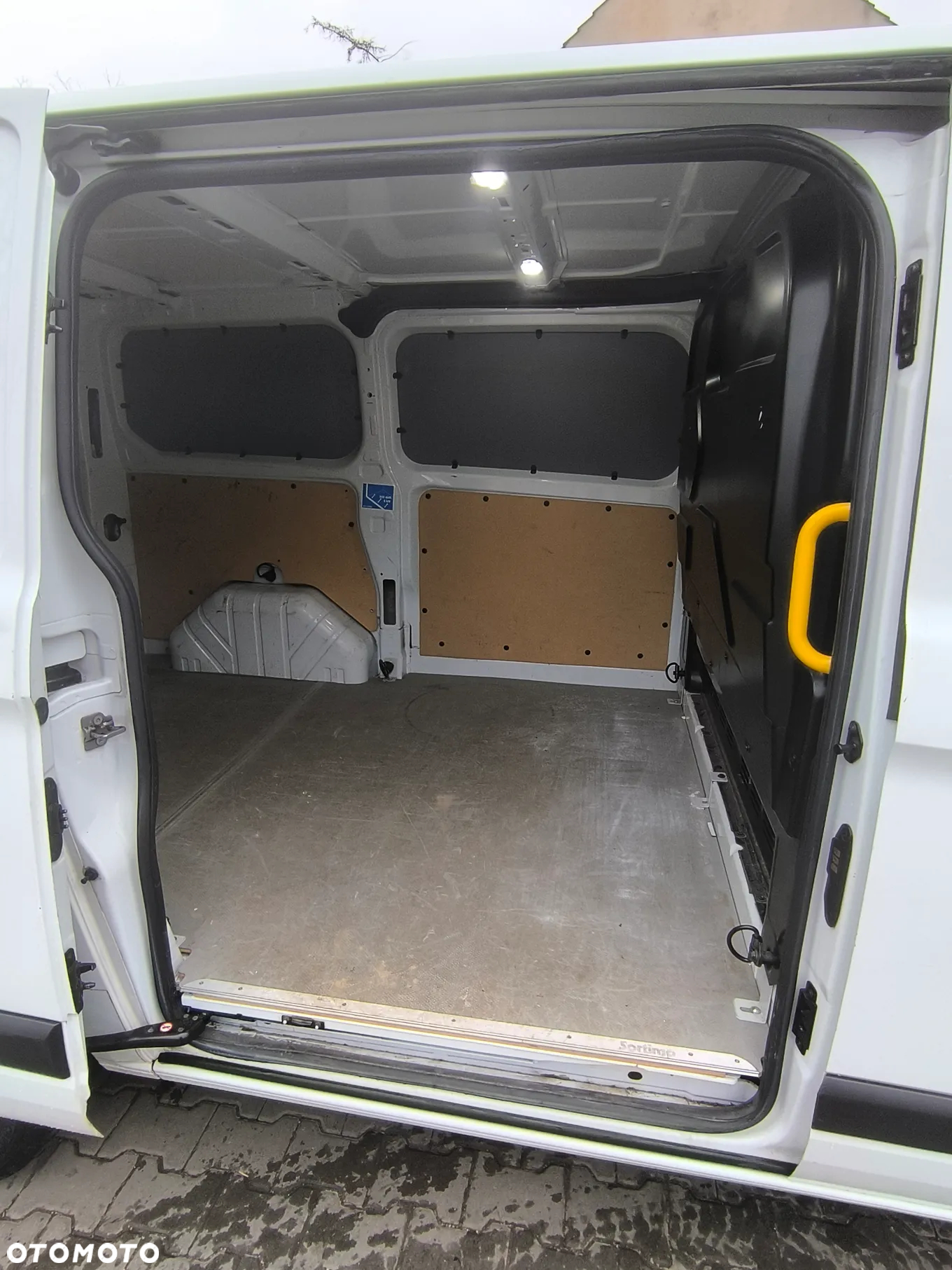 Ford Transit Custom - 7