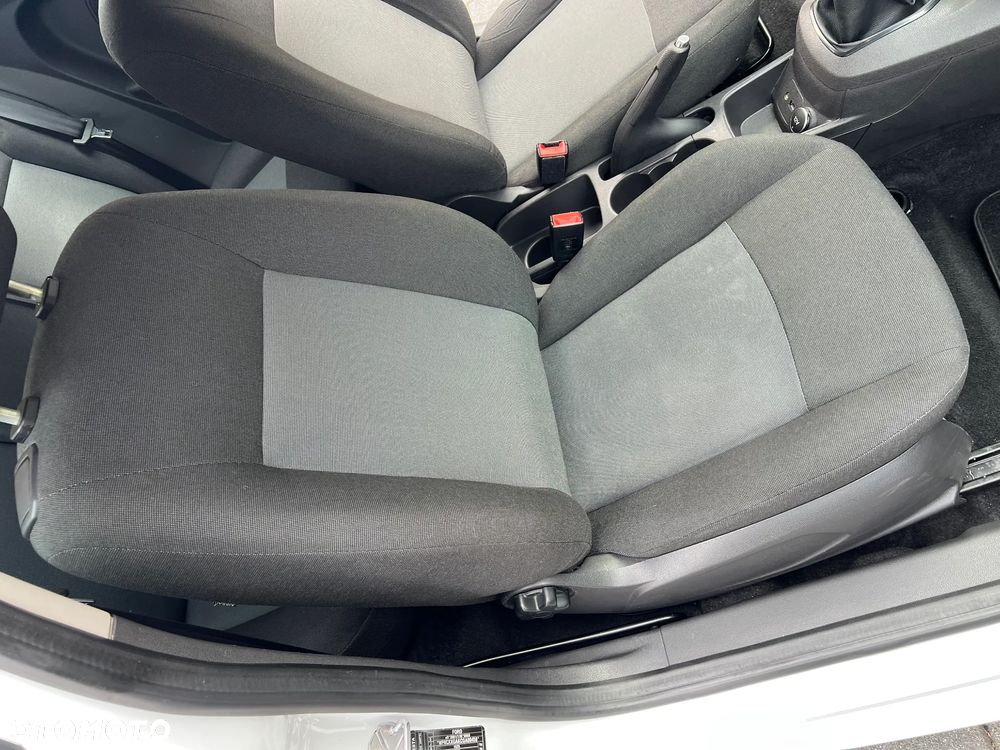 Ford Fiesta 1.25 Ambiente - 15