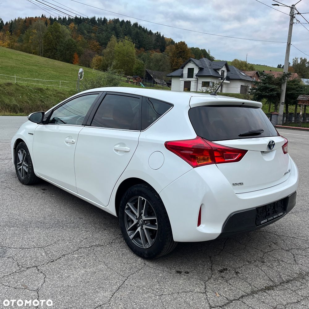 Toyota Auris 1.8 HSD Luna - 7
