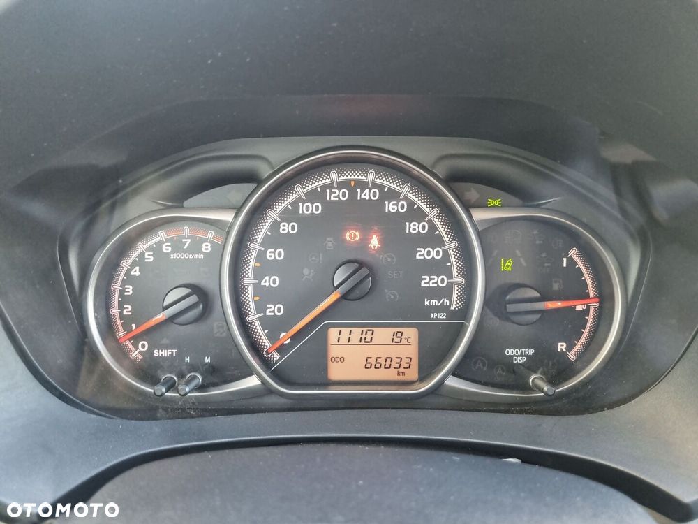 Toyota Yaris - 17